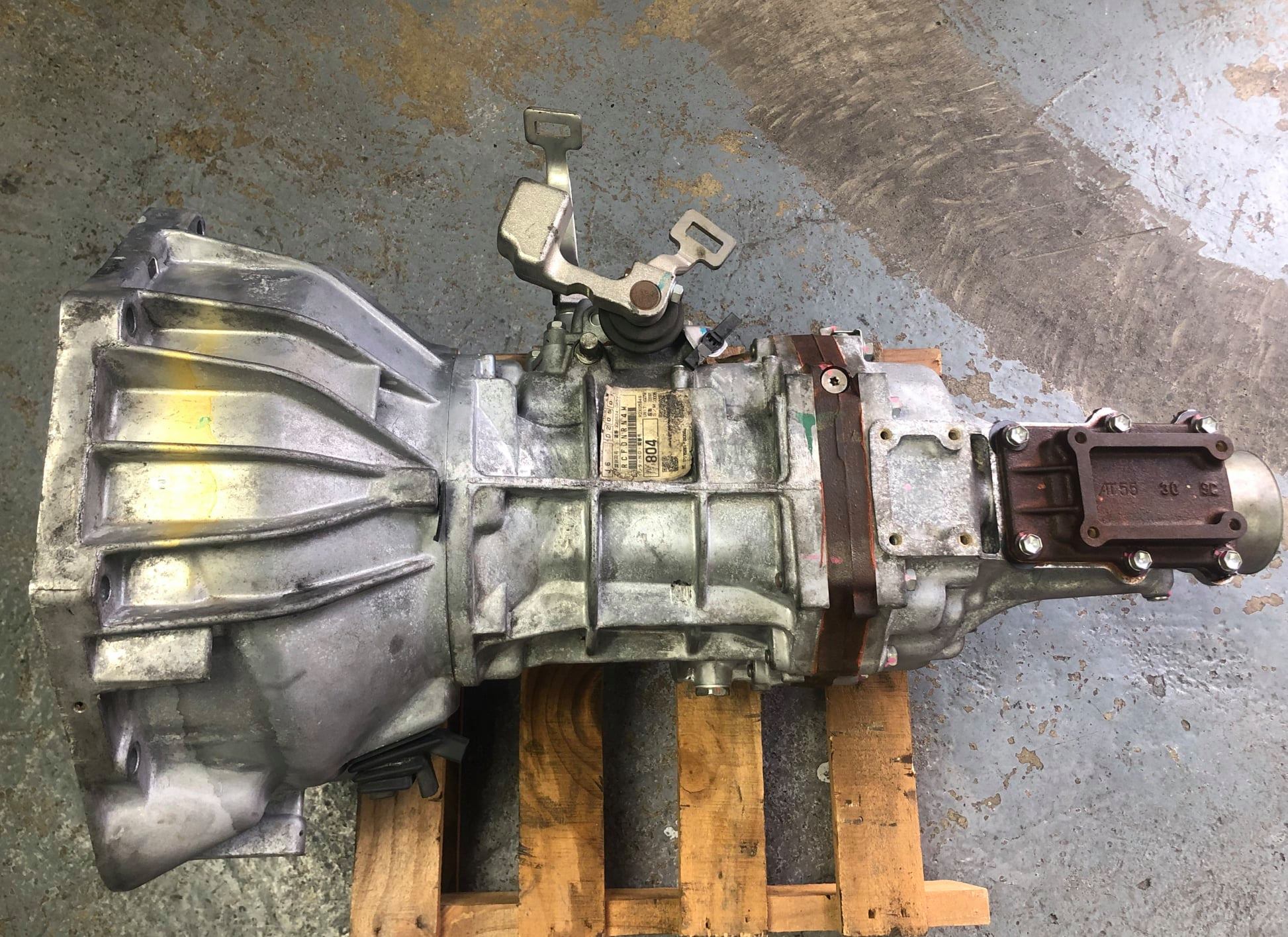 Hiace KDH200 2KD manual gearboxes